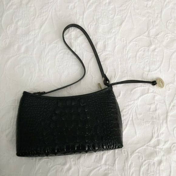 NWOT Brahmin Black Crocodile Shiny Leather Shoulder Bag - Picture 2 of 12